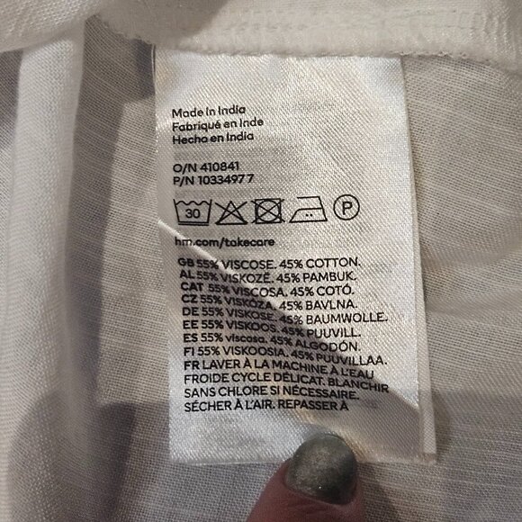 H&M Lightweight Short Sleeve Blouse szL - Picture 9 of 10